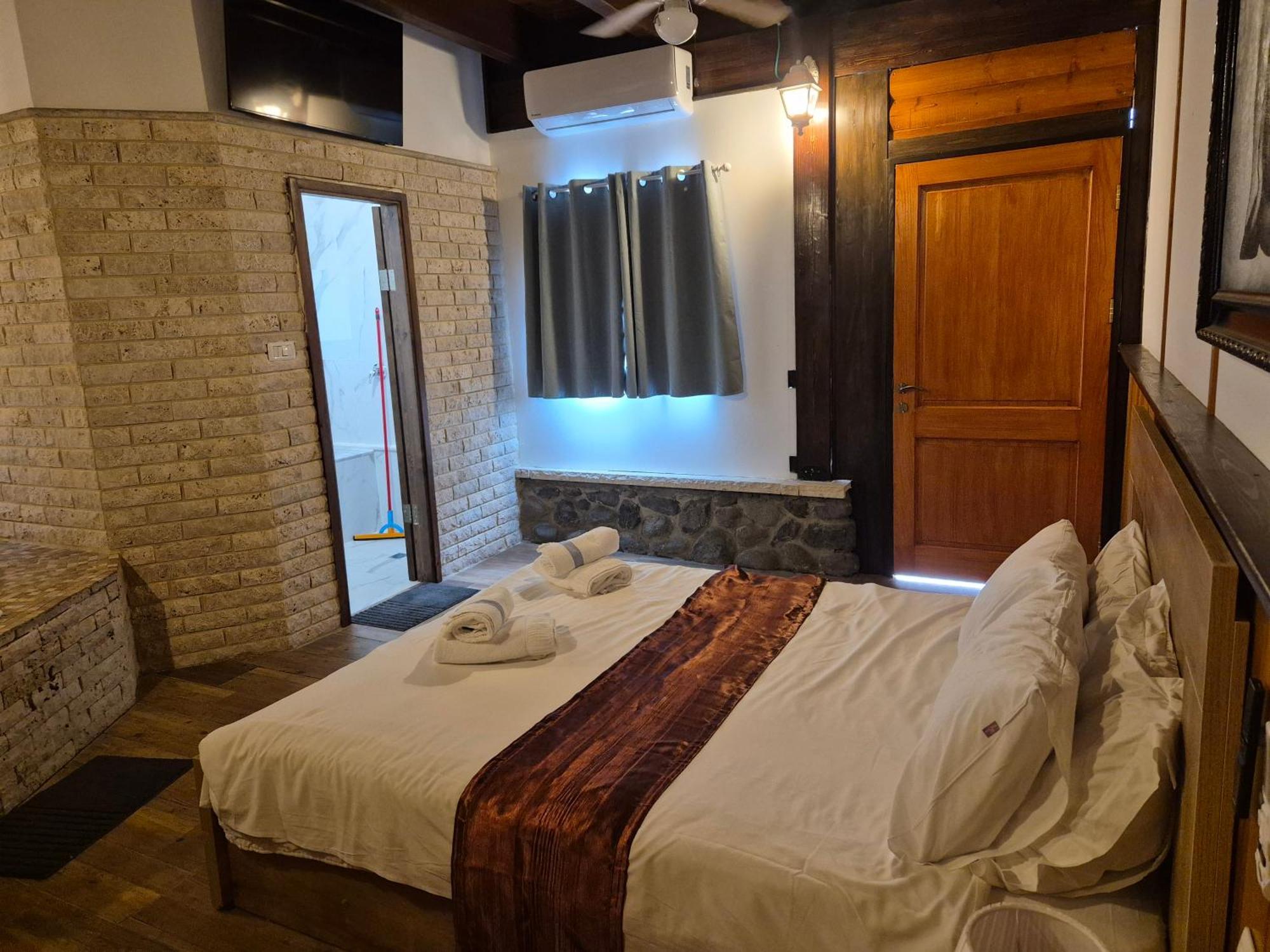 Villa The Pearl Of The Golan - Pnina Bagolan Had Nes Habitación foto
